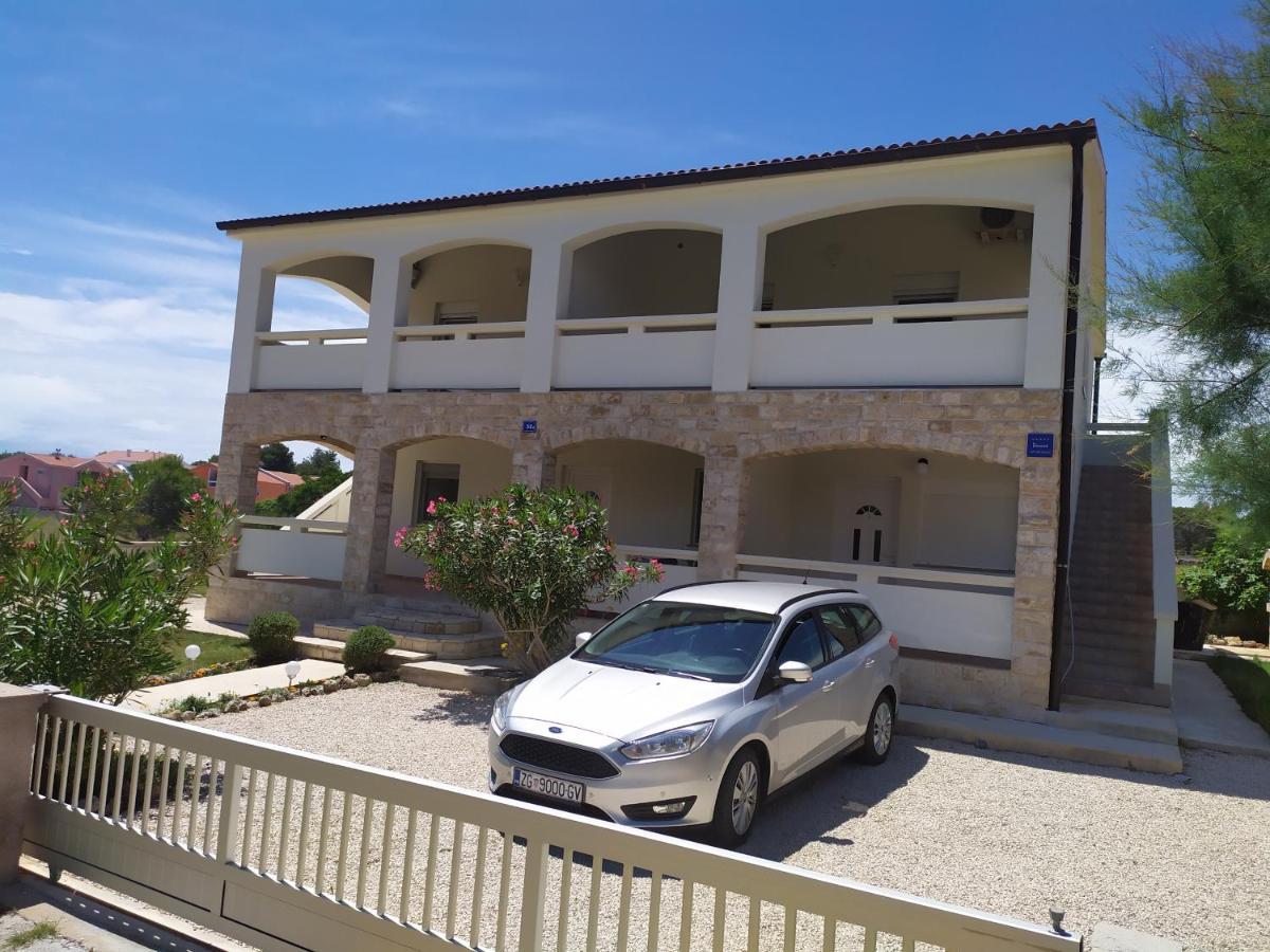 Apartmani Vjeko Вир Экстерьер фото