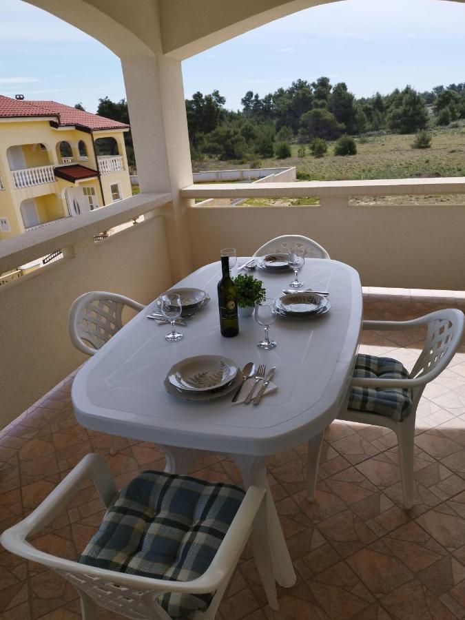 Apartmani Vjeko Вир Экстерьер фото